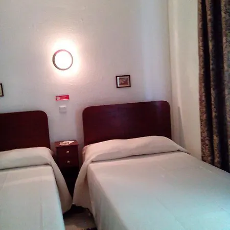 Residencia Matos Pereira 3*