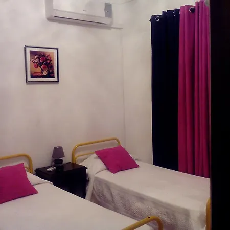 Casa de hóspedes Residência Matos Pereira *